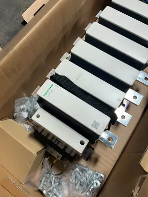 USED SCHNEIDER ELECTRIC LC1F780F7