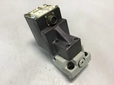 USED VICKERS EHST-3-FVE-30