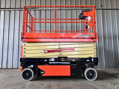USED 2020 JLG R4045