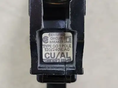 USED SQUARE D QO115