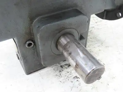 Winsmith 924MWU D-90 SE Worm Gearbox 60:1 Reducer .66Hp 29 RPM Dual Shaft 56C
