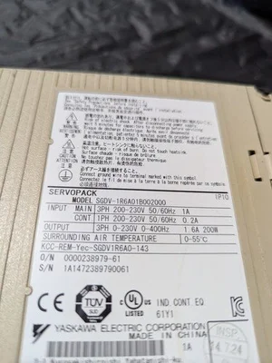USED YASKAWA SGDV-1R6A01B002000