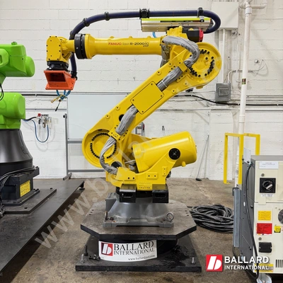 FANUC R-2000iC/210F Robot w/ R30iB Plus – NEW! NEVER PUT INTO PRODUCTION