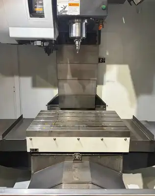 USED 2013 YAMA SEIKI AV-610