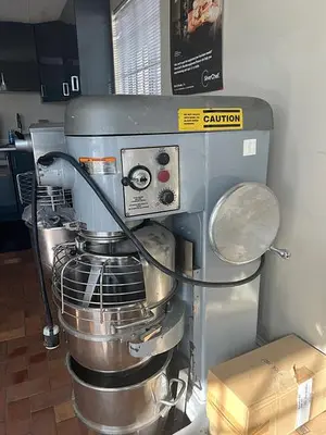 USED HOBART D340