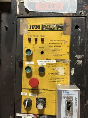 USED 1990 INTERNATIONAL PACKAGING MACHINES PALLET WRAPPER