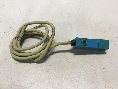 USED YAMATAKE FL2-4A6S