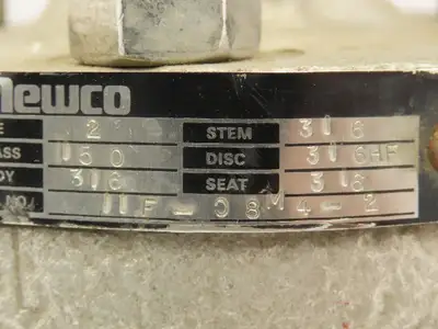 Newco 11F-C8M4-2 Manual  2" Flanged Stainless Gate Valve 150# Raised Face 4-Bolt