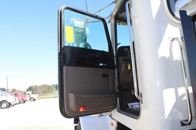 Used 2012 PETERBILT 367 Winch Trucks Texas US | Roll Off Truck World #1491877