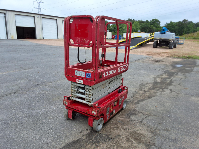 Used 2017 MEC 1330SE Scissor Lifters North Carolina US | Stack Equipment #1271280