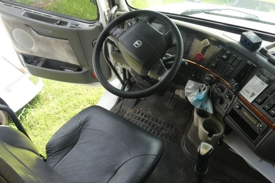 Used 2011 VOLVO VNL 64T Conventional trucks Alabama US | Proxy Equipment #1384879