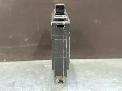 USED SQUARE D QO115