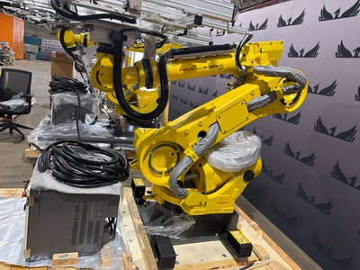 USED 2019 FANUC R-2000iC/165F + R-30iB PLUS