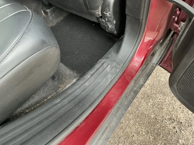 USED 2019 JEEP CHEROKEE