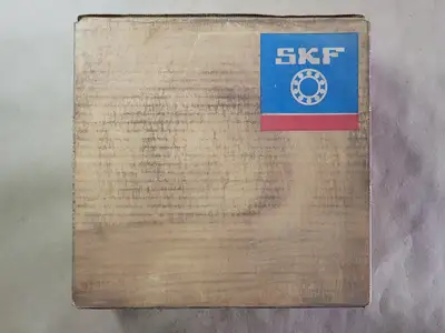 NEW SKF 22324 CC/W33