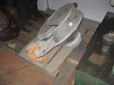 Vibratory Feeder, Mfgd. by Solidsflow, 24" dia., Stainless steel.