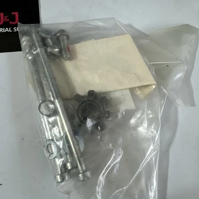 NEW CM 6324