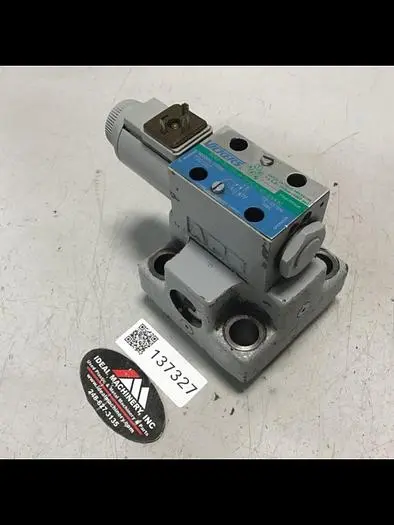 Used VICKERS DG4V-3S-7A-M-U-HL7-60-EN490 Valves/Fittings Michigan US | Ideal Machinery #694662
