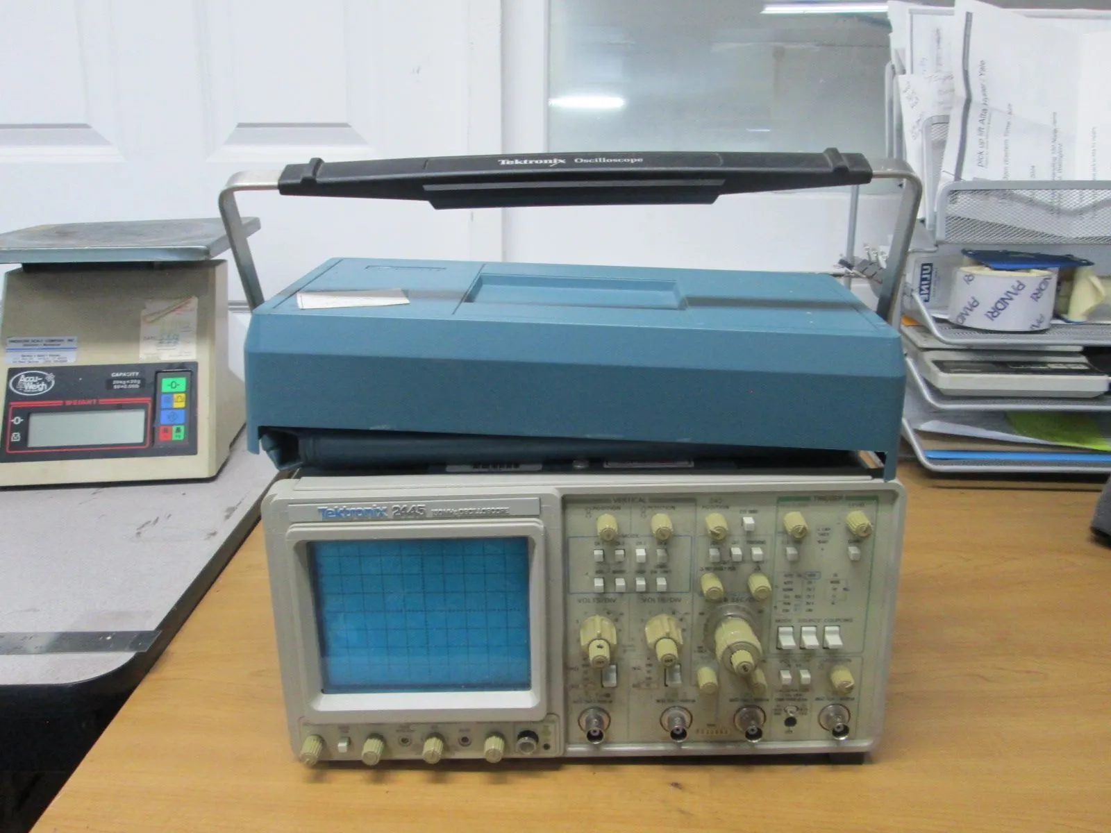 USED TEKTRONIX 2445