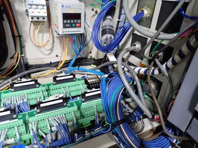 USED 2001 YASKAWA ELECTRIC CORPORATION YASNACXRCUP20