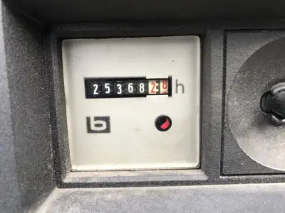 USED 1985 ATLAS COPCO GA 409