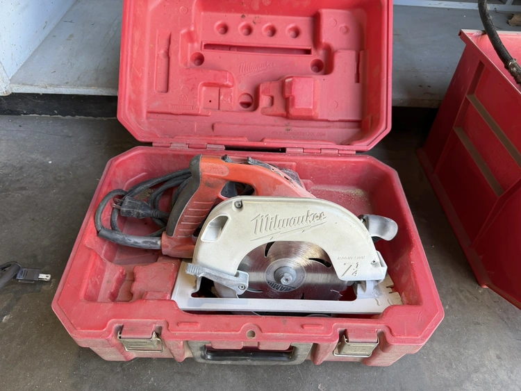 Used _UNKNOWN_ _UNKNOWN_ Woodworking Saws Indiana US | Miedema Asset Management Group #1414758