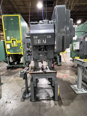 1979 BLISS C-35 OBI / Gap Frame Press | Universal Press & Machinery (UPM) (1)