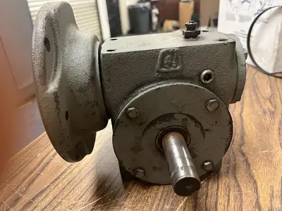 USED HUB CITY 214 40 / 1WR B