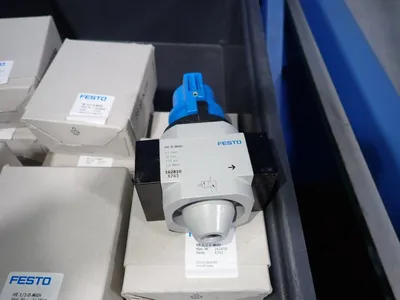 New | in-Stock FESTO HE1/2DMIDI Valves/Fittings | HGR 24 #732530