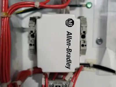 USED ALLEN-BRADLEY 20BE041A0AYNAND0