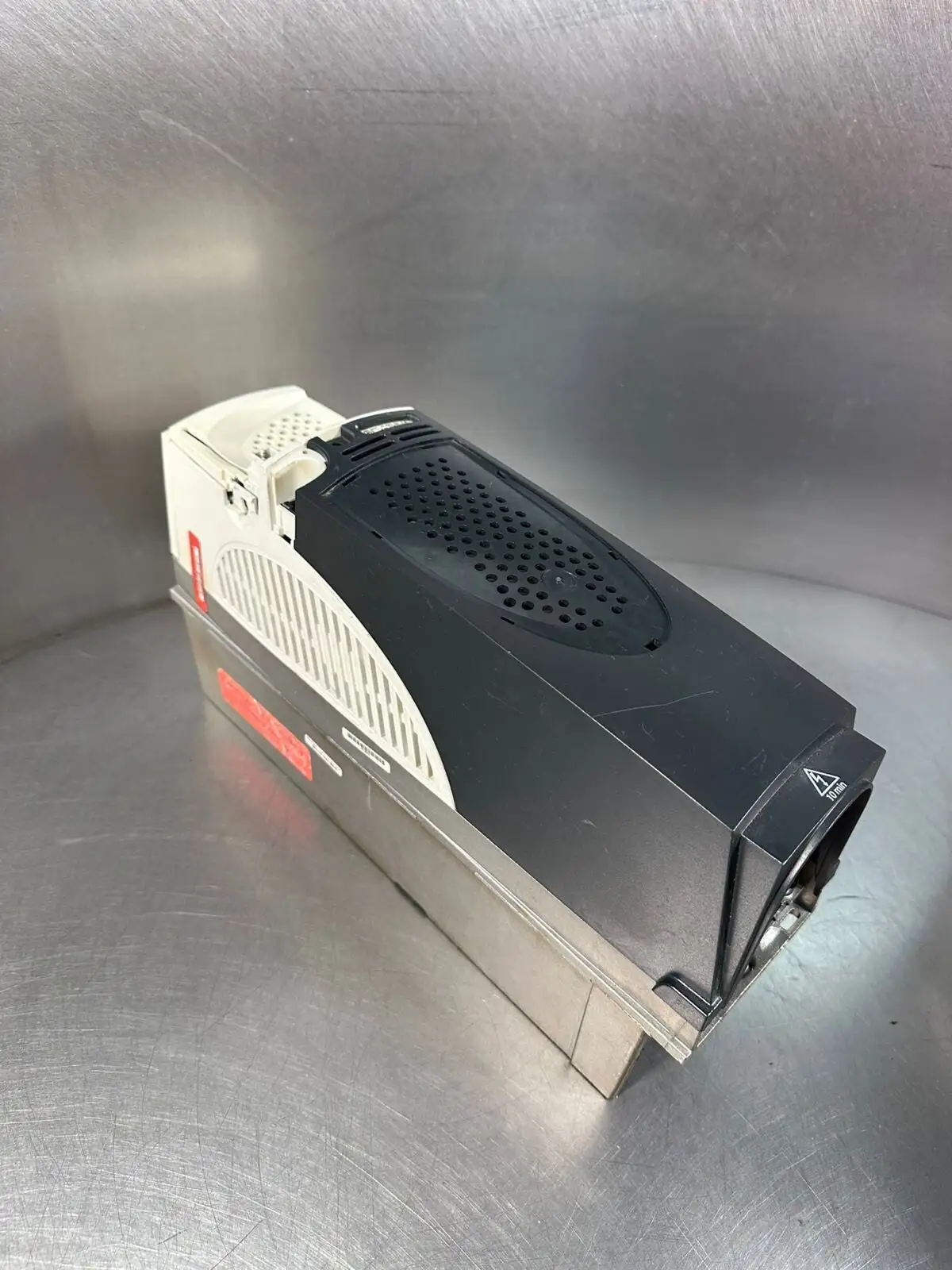 Unidrive Sp1403 1.5/2.2 Kw SP 2,5T (10.6.4)