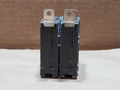 Used SIEMENS B220 Switchgears British Columbia CA | Lenmark #835457