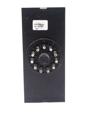 NEW CARLO GAVAZZI S142BRNN230 PHOTO AMPLIFIER