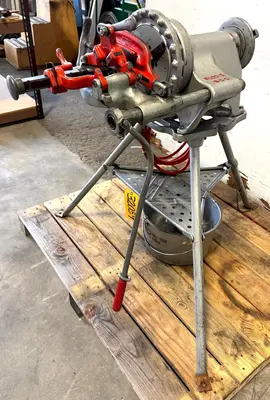 USED RIDGID 300