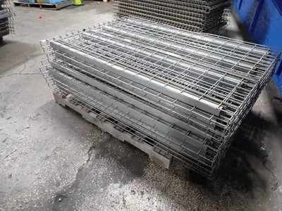 40" X 60 1/2" Wire Decking