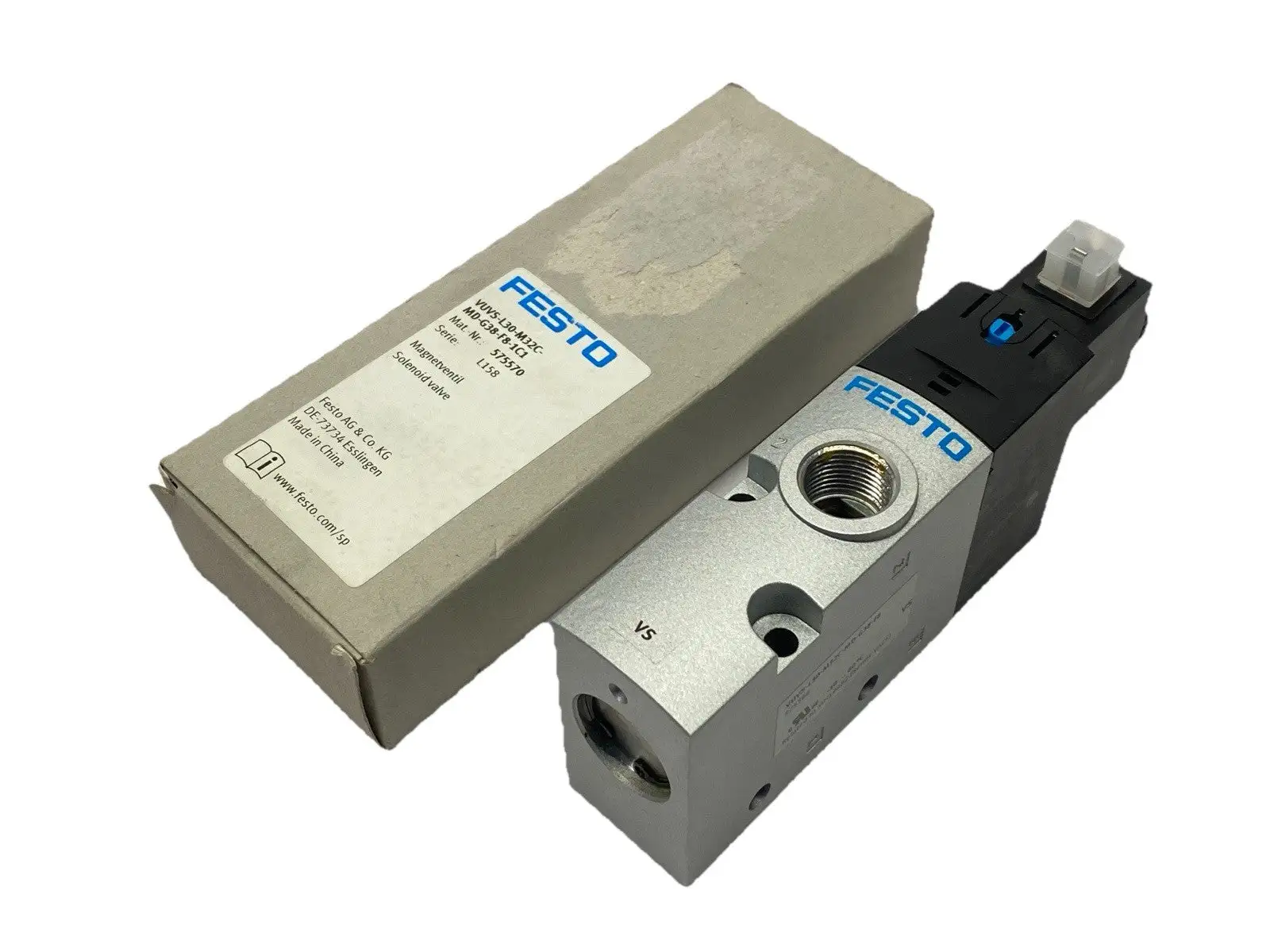 VUVS-L30-M32C-MD-G38-F8-1C1, 575570 | Festo VUVS-L30-M32C-MD-G38-F8-1C1 Pneumatic Solenoid Valve 575570 - New Other
