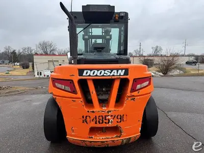 USED 2016 DOOSAN D90S-7