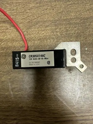 New | in-Stock GE CR305X146C Miscellaneous Equipment (Electrical & Power) | Surplus Asset Holdings #1194273