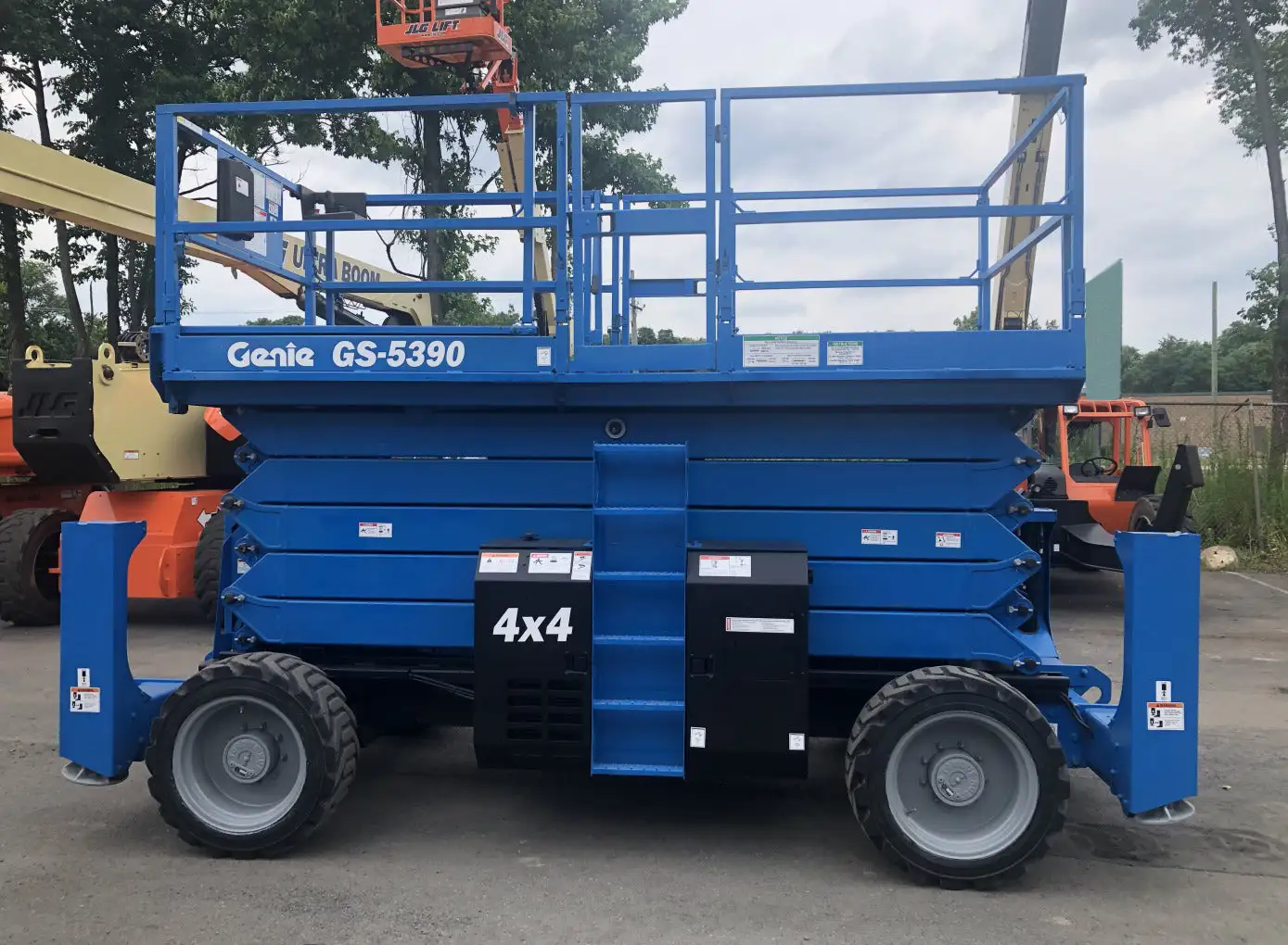 Used 2016 Genie GS5390RT Scissor Lifters New York US | United Lift #1445577