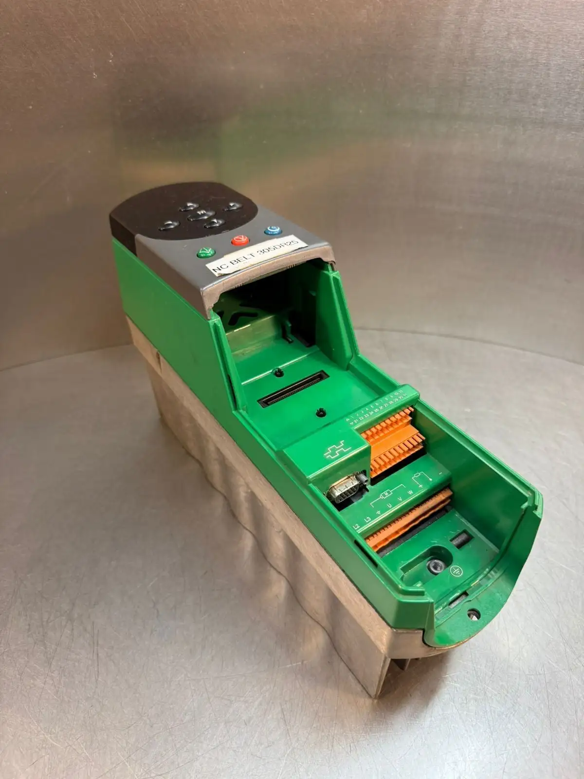Unidrive Uni1401 .75KW (8.4.5)