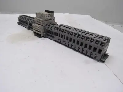 Entrelec 5118 Euro 4 600V 50A Terminal Block 700-HLT1U1 Misc. Components Lot/47
