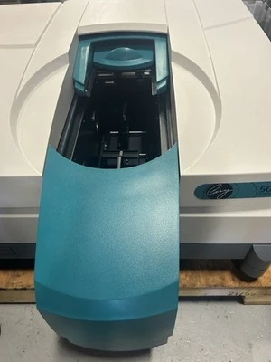 Used Agilent Cary 5000 Spectrophotometers California US | ANACAPA EQUIPMENT BROKERS, INC #1540726