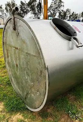 Tank, 2,400 Gallon, 304 Stainless Steel, 5'9" x 14', Single Wall #S745017