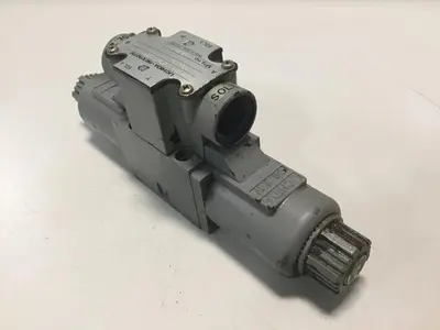 USED REXROTH 4WE6EA0AG24NPS9050