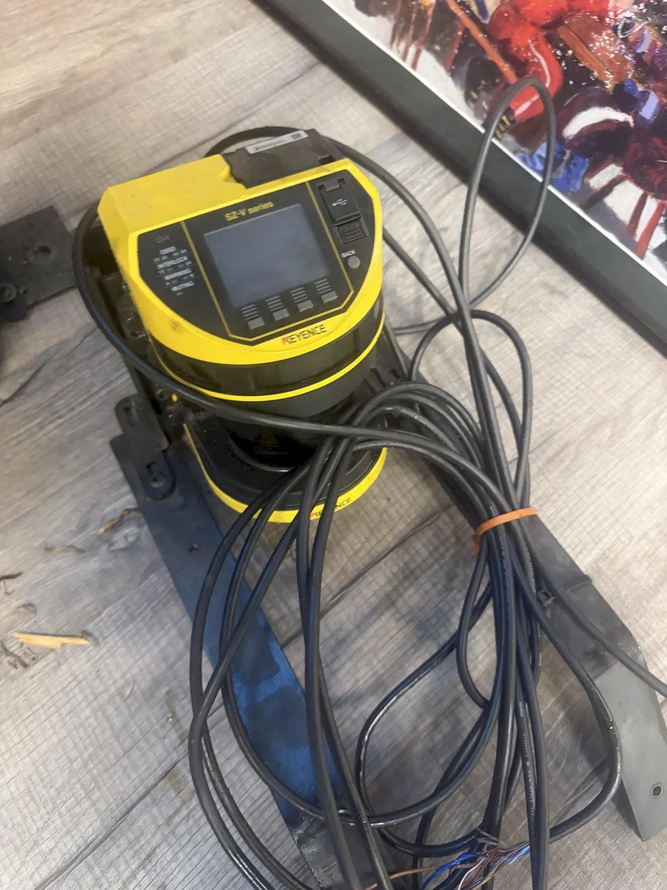2024 KEYENCE MODEL SZV04X SAFETY LASER SCANNER, MULTI-FUNCTION TYPE, WITH CAMERA FUNCTION: YOBRO #24838