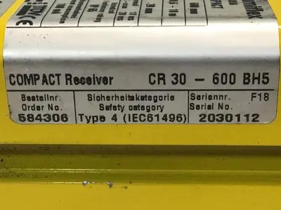 USED LEUZE CR30-600BH5