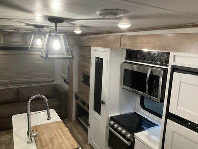 Used 2022 KEYSTONE ARCADIA Campers, Caravans, Motorhomes Michigan US | Miedema Asset Management Group #1325680