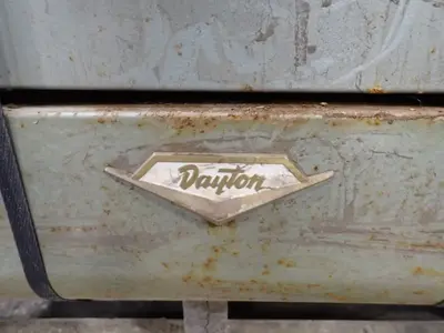 USED DAYTON UH150