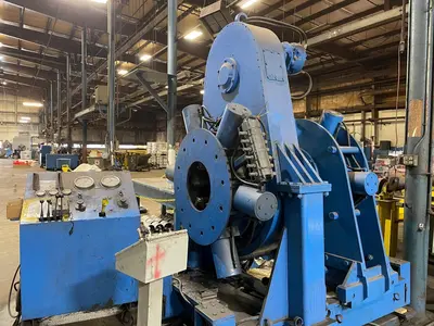 TW-7000 Bucking Machine