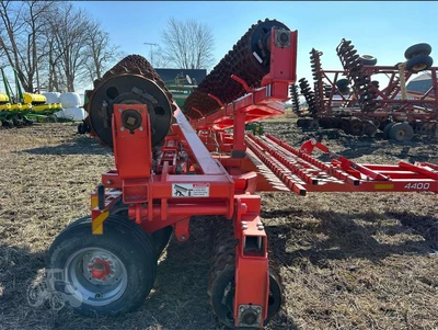 USED 2015 KUHN KRAUSE 4400-40